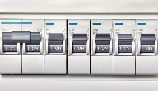Interrupteurs différentiels dans un tableau électrique