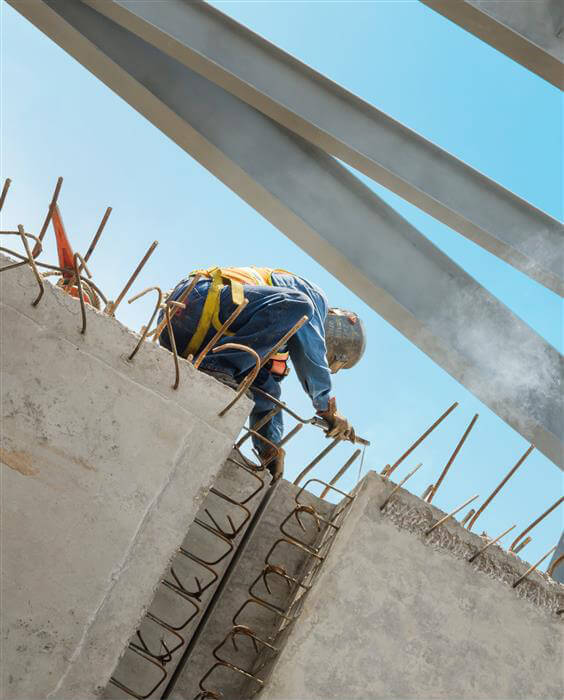 Produits métallurgiques et plastiques industriels